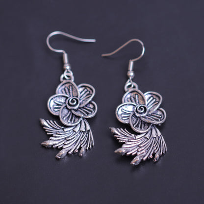 Flowerleaf Shaped Silver Polished Oxidised Danglers